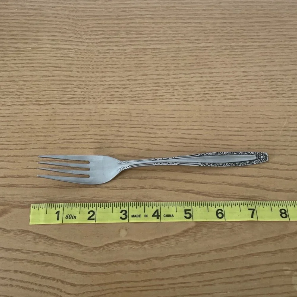 Imperial International IIC Misty Morn Pattern 4 Dinner Forks Ornate Floral Korea